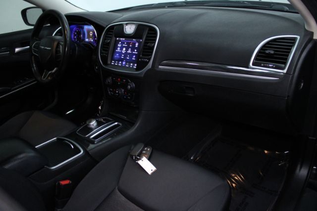 2019 Chrysler 300 Touring Chantilly VA