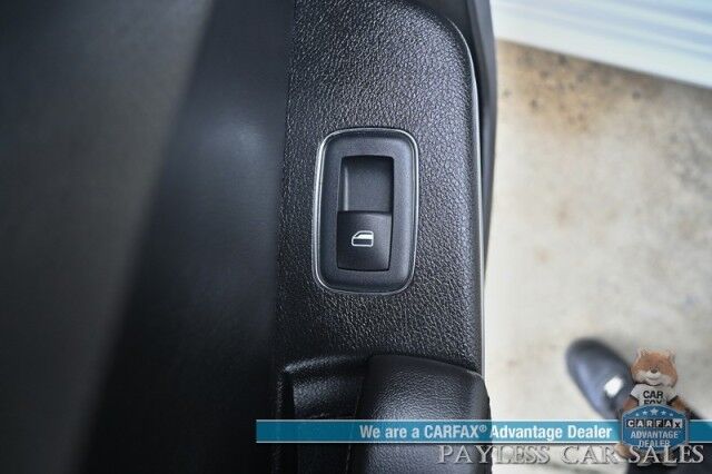 2019 Chrysler 300 Touring L / AWD / AutoStart / Convenience Pkg / Power & Heated Leather Seats / Panoramic Sunroof / Navigation / Apple CarPlay & Android Auto / Keyless Entry & Start / 27 MPG / 1-Owner Anchorage AK