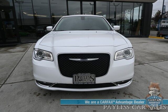 2019 Chrysler 300 Touring L / AWD / AutoStart / Convenience Pkg / Power & Heated Leather Seats / Panoramic Sunroof / Navigation / Apple CarPlay & Android Auto / Keyless Entry & Start / 27 MPG / 1-Owner Anchorage AK