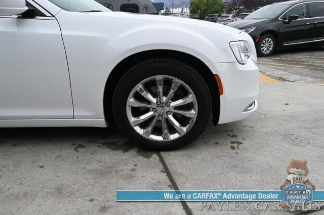 2019 Chrysler 300 Touring L / AWD / AutoStart / Convenience Pkg / Power & Heated Leather Seats / Panoramic Sunroof / Navigation / Apple CarPlay & Android Auto / Keyless Entry & Start / 27 MPG / 1-Owner Anchorage AK