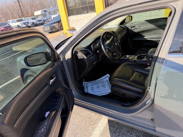 2019 Chrysler 300 Touring L Indianapolis IN