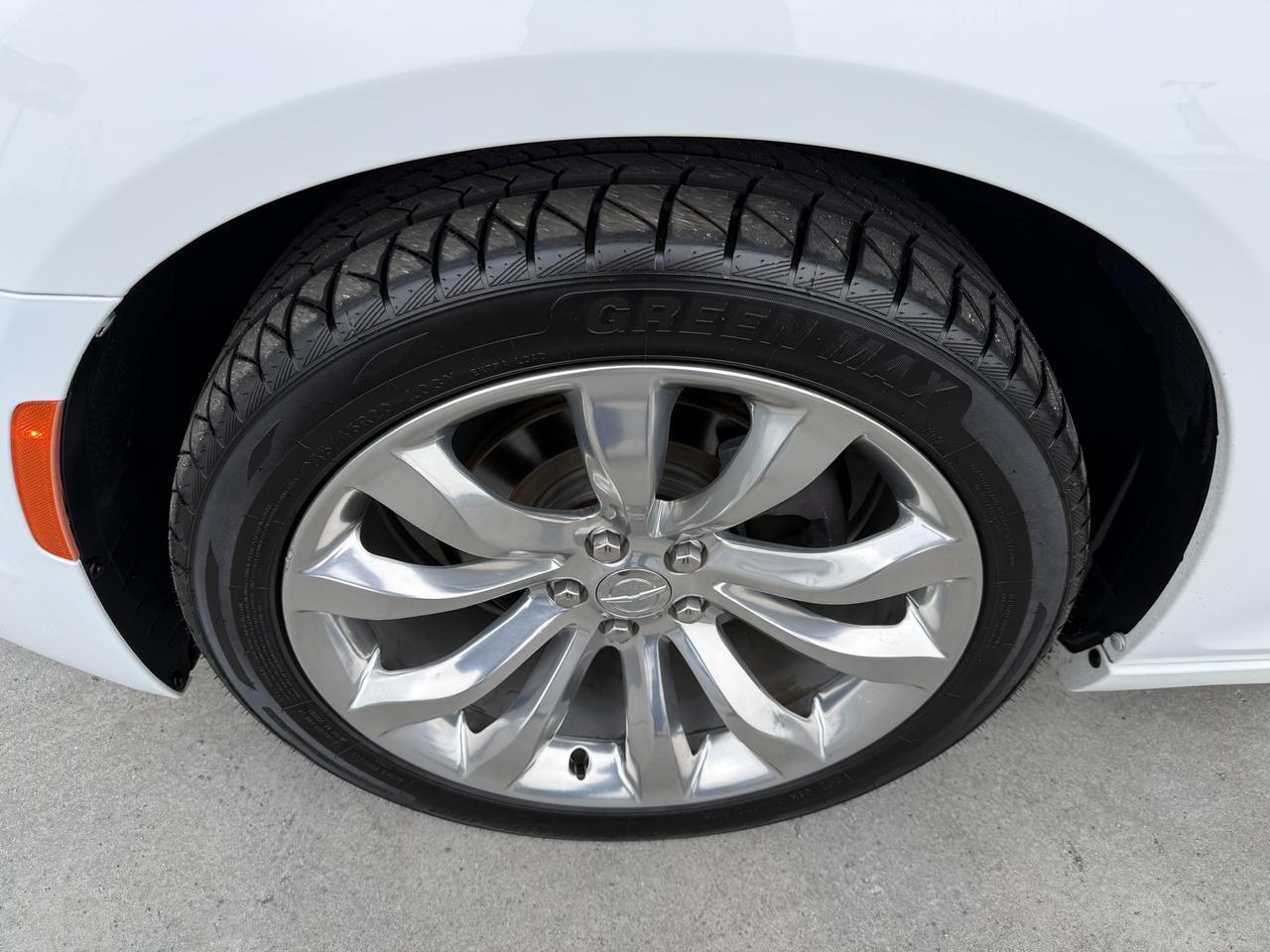 2019 Chrysler 300 Touring L Knoxville TN