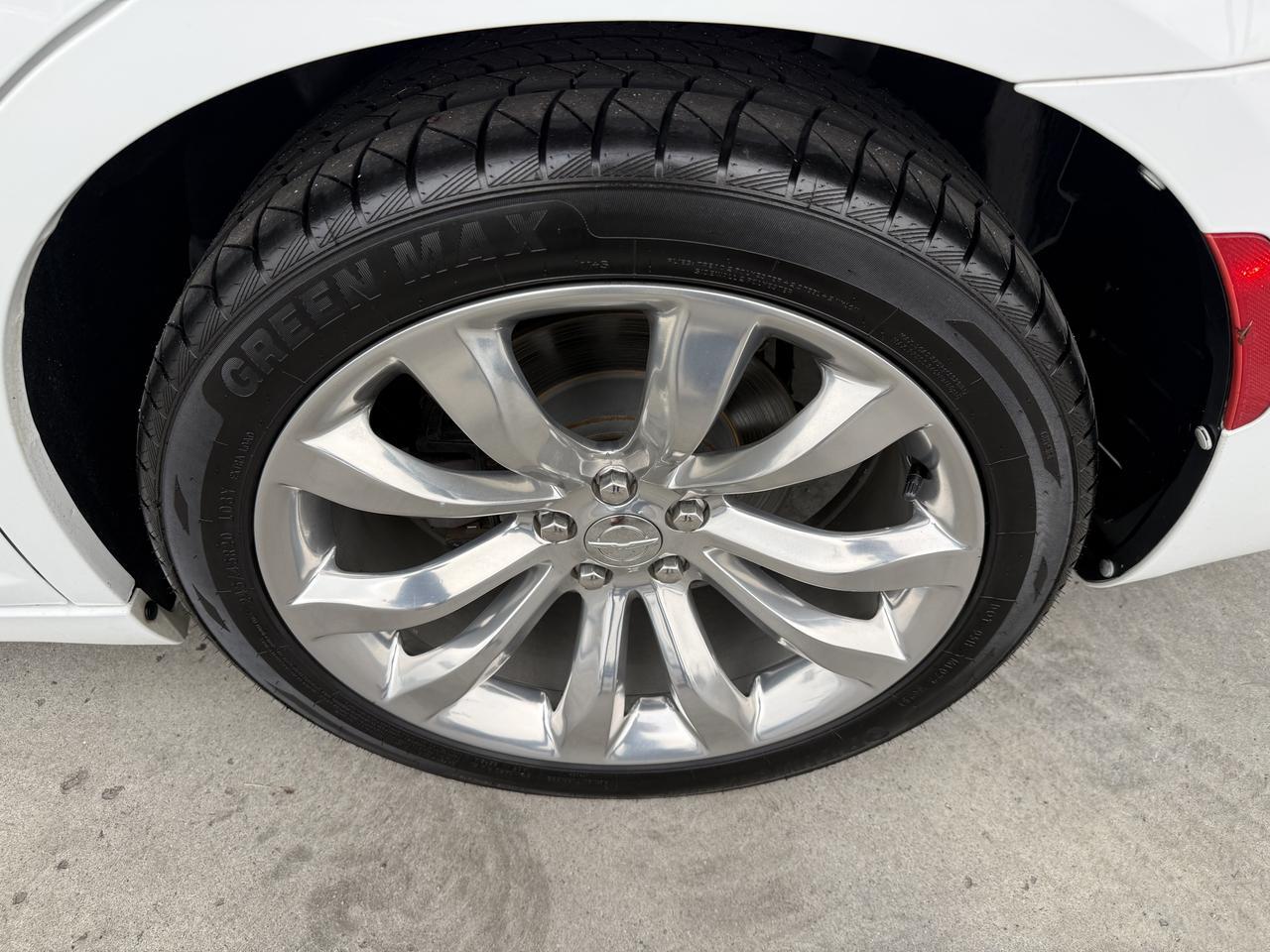2019 Chrysler 300 Touring L Knoxville TN
