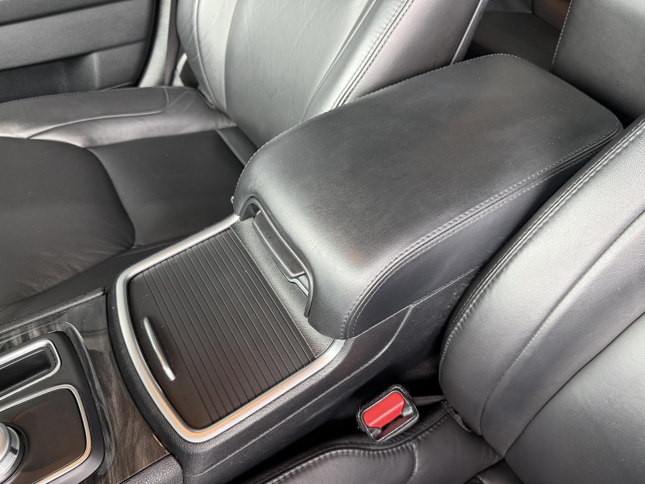 2019 Chrysler 300 Touring L Knoxville TN