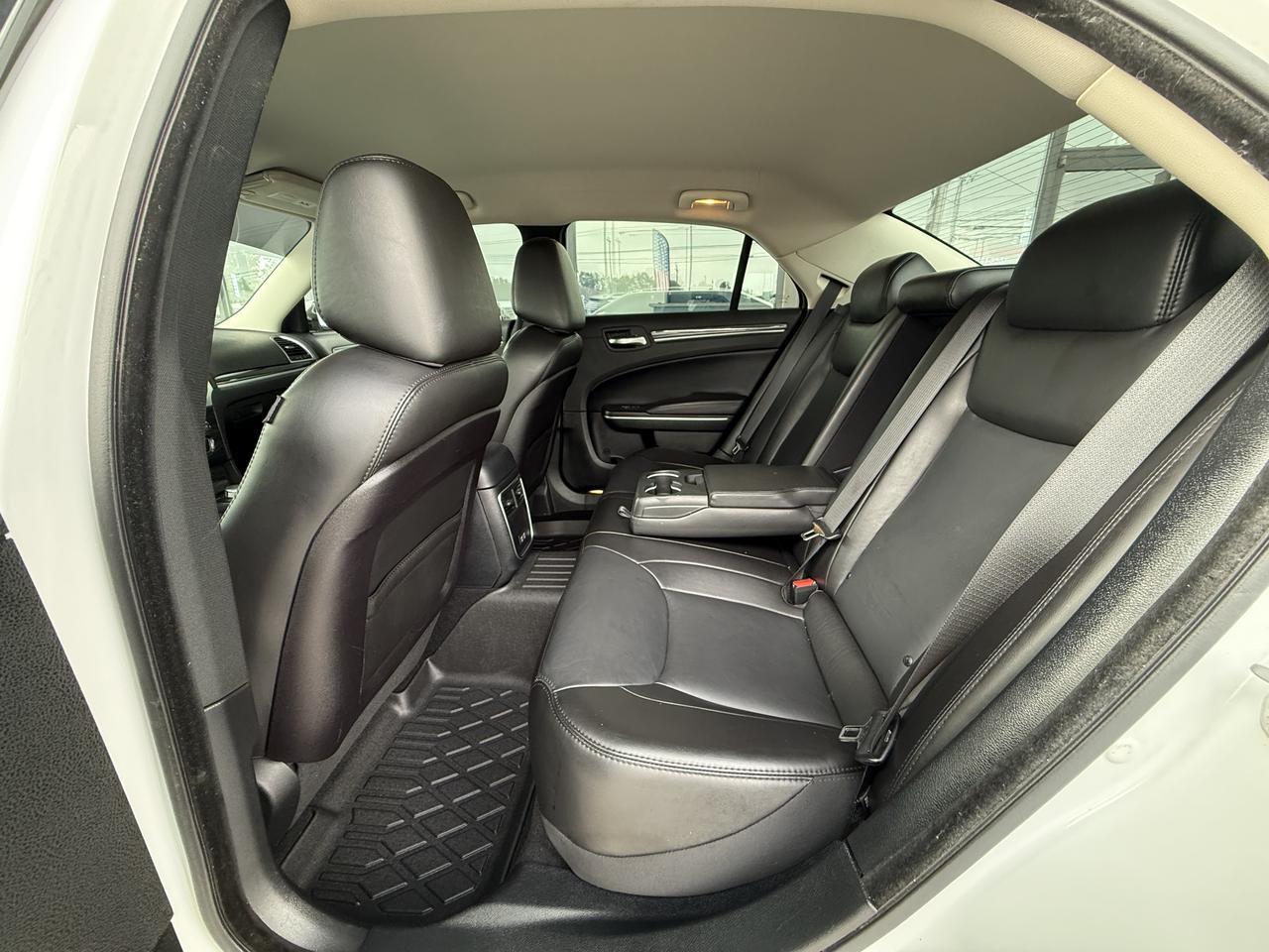 2019 Chrysler 300 Touring L Knoxville TN