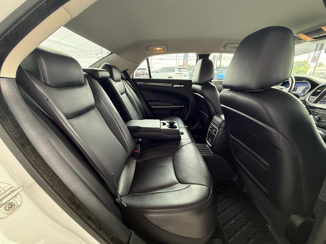 2019 Chrysler 300 Touring L Knoxville TN