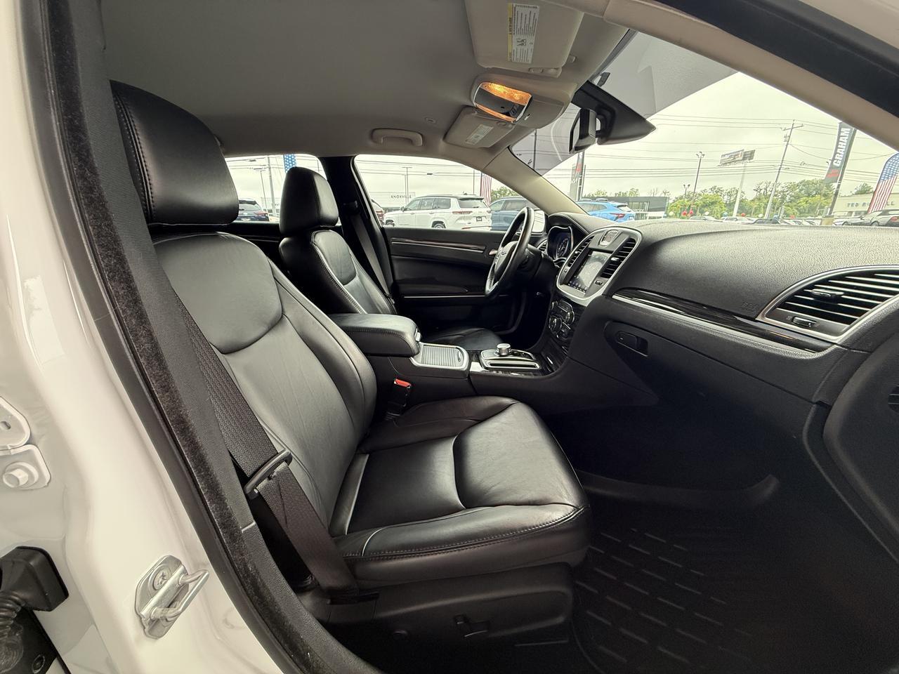 2019 Chrysler 300 Touring L Knoxville TN