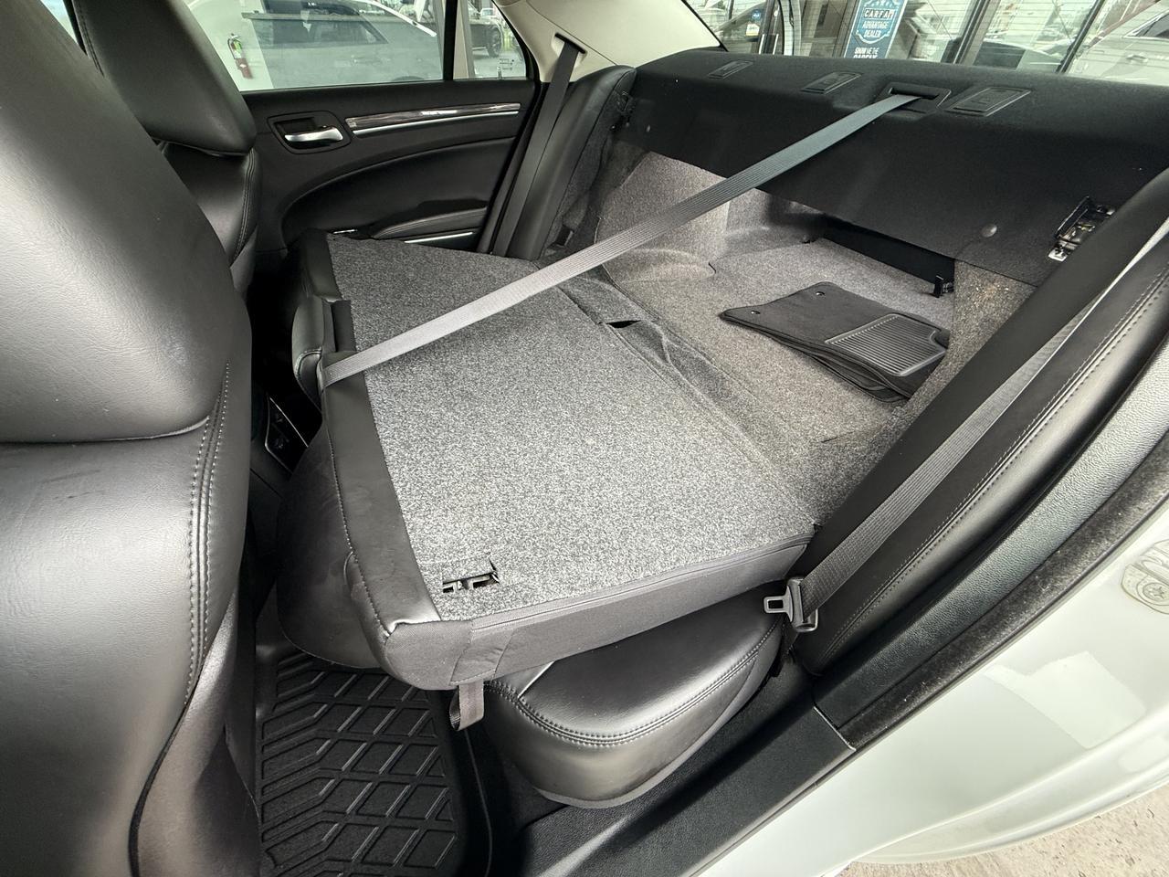 2019 Chrysler 300 Touring L Knoxville TN