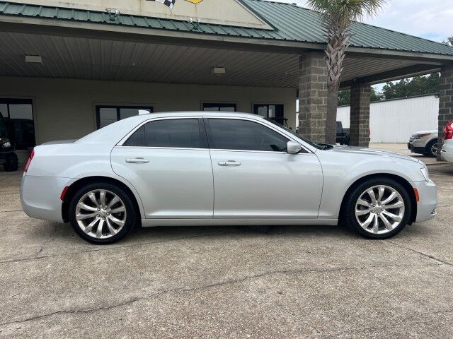 2019 Chrysler 300 Touring Lafayette LA