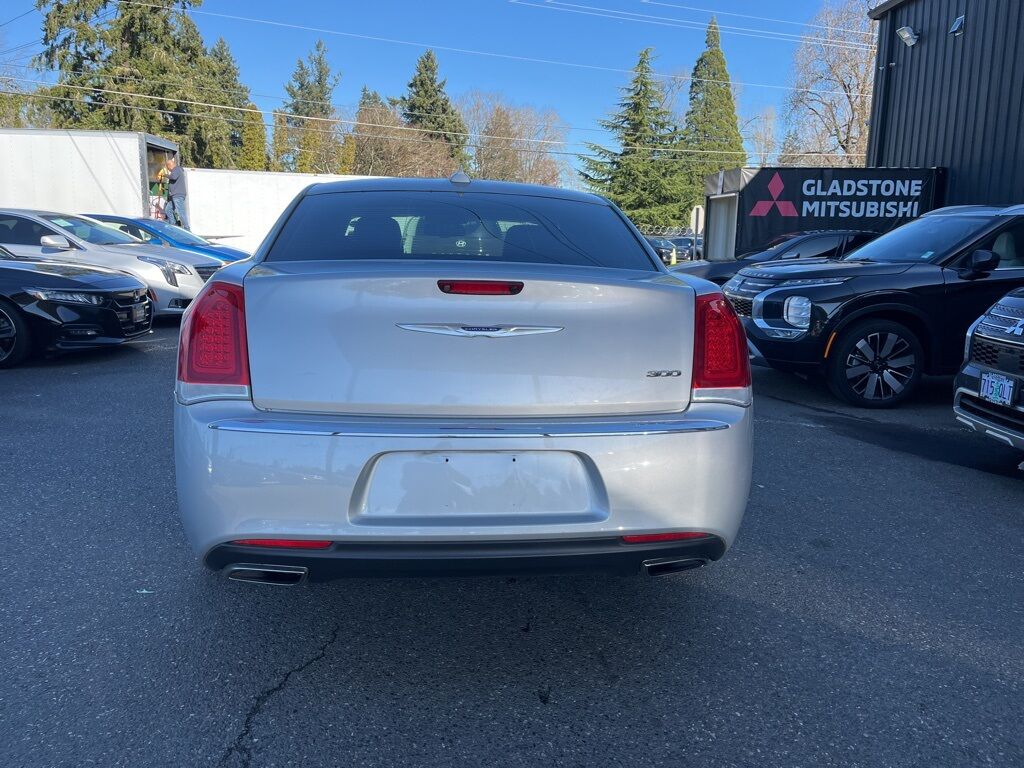 2019 Chrysler 300 Touring Milwaukie OR