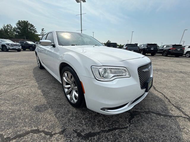 2019 Chrysler 300 Touring Carbondale IL
