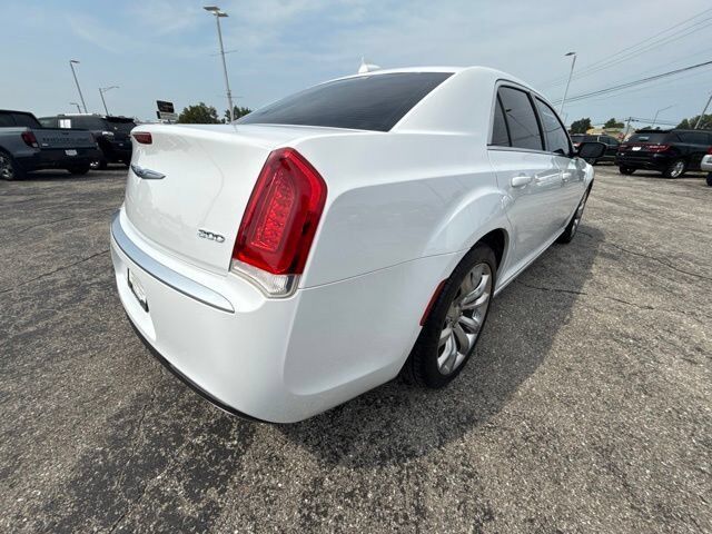2019 Chrysler 300 Touring Carbondale IL