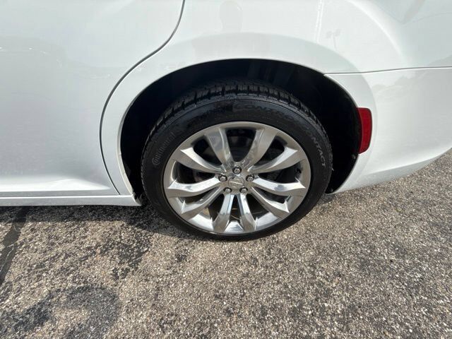 2019 Chrysler 300 Touring Carbondale IL