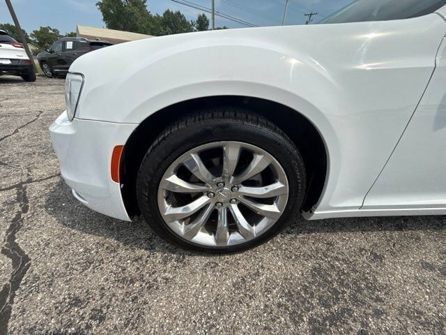 2019 Chrysler 300 Touring Carbondale IL