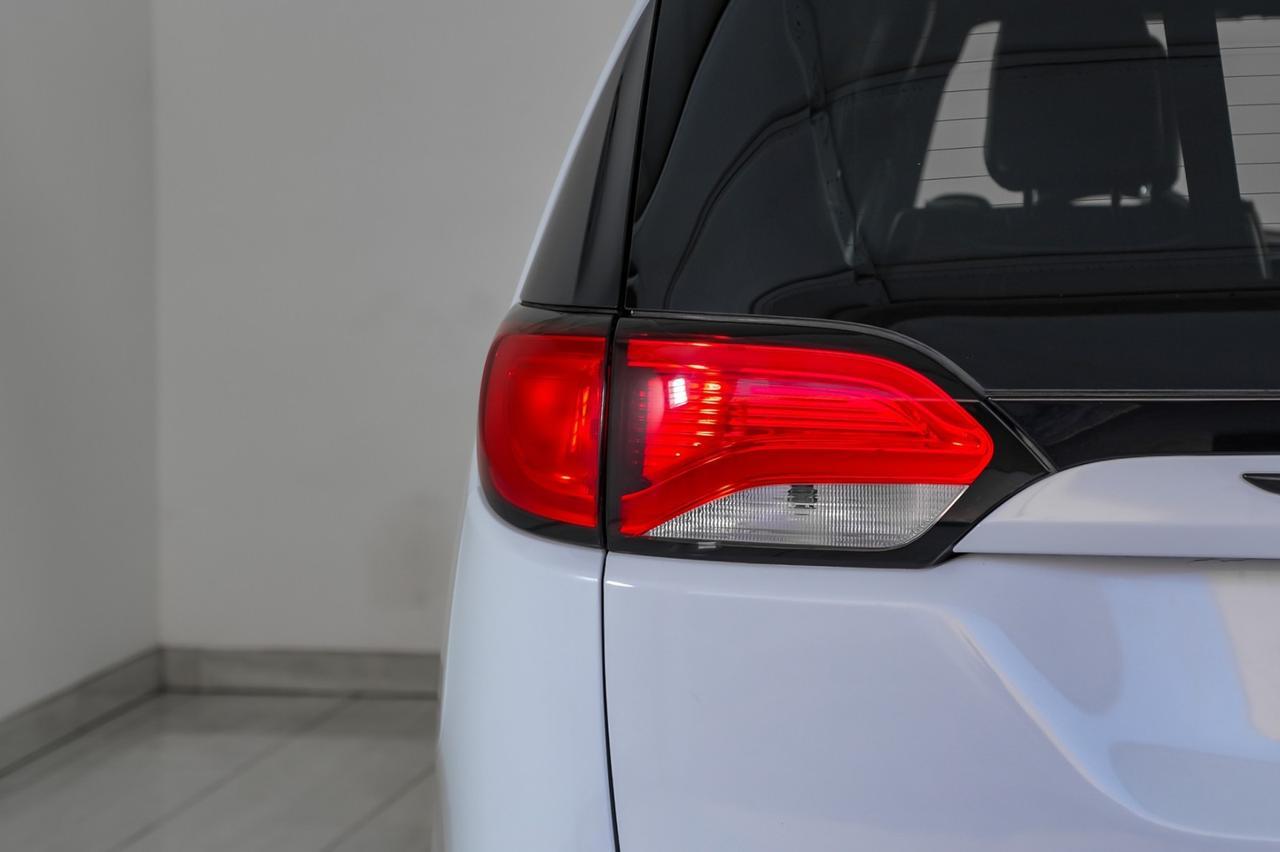 2019 Chrysler Pacifica Hybrid LIMITED BLIND SPOT ASSIST ADVANCED SAFETY TEC GROUP NAVIGATION T Carrollton TX