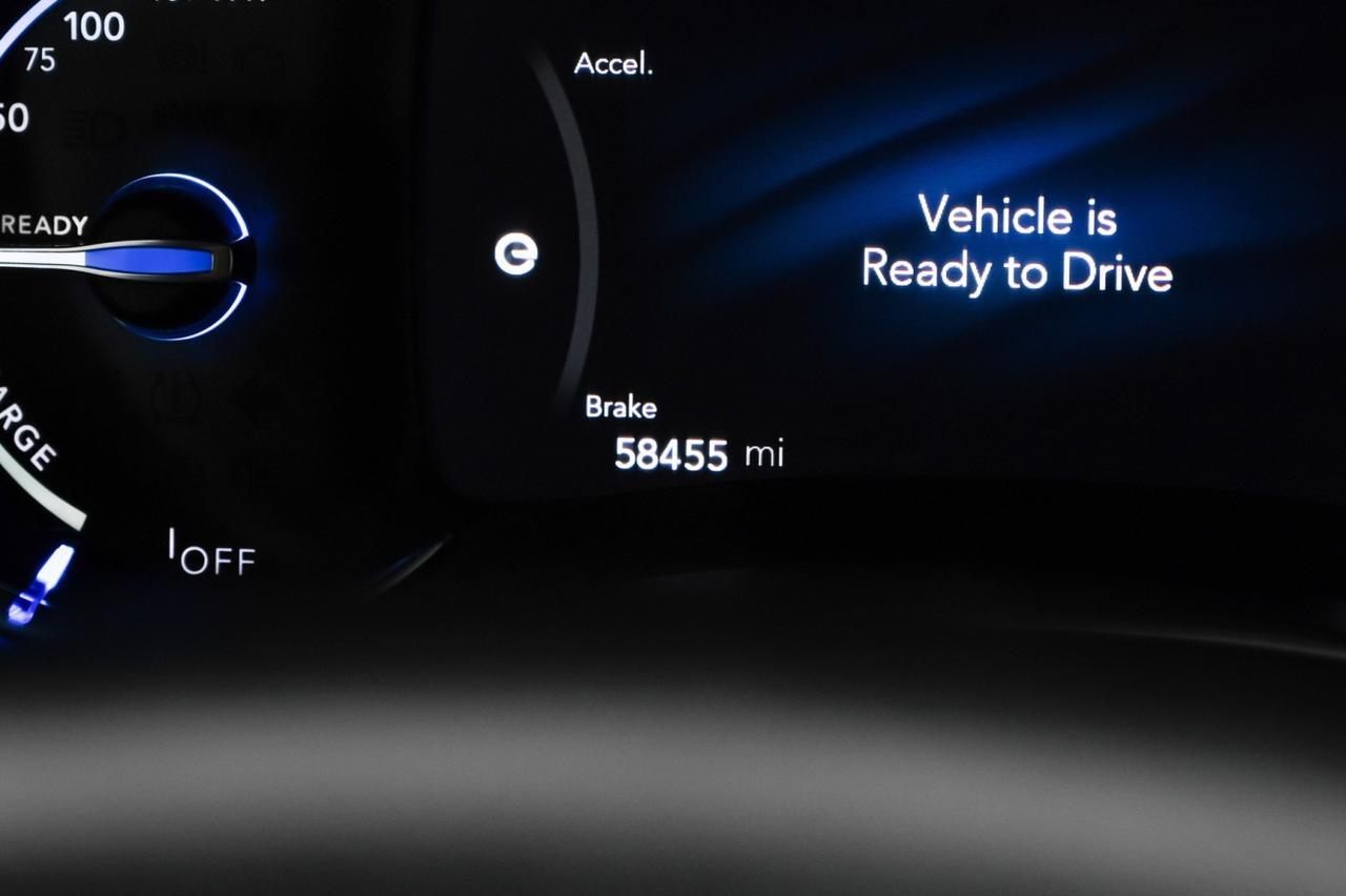 2019 Chrysler Pacifica Hybrid LIMITED BLIND SPOT ASSIST ADVANCED SAFETY TEC GROUP NAVIGATION T Carrollton TX