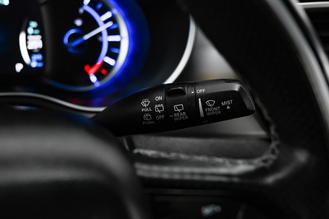 2019 Chrysler Pacifica Hybrid LIMITED BLIND SPOT ASSIST ADVANCED SAFETY TEC GROUP NAVIGATION T Carrollton TX