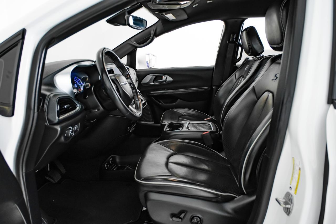 2019 Chrysler Pacifica Hybrid LIMITED BLIND SPOT ASSIST ADVANCED SAFETY TEC GROUP NAVIGATION T Carrollton TX