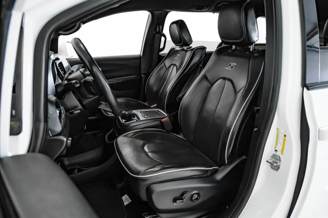 2019 Chrysler Pacifica Hybrid LIMITED BLIND SPOT ASSIST ADVANCED SAFETY TEC GROUP NAVIGATION T Carrollton TX