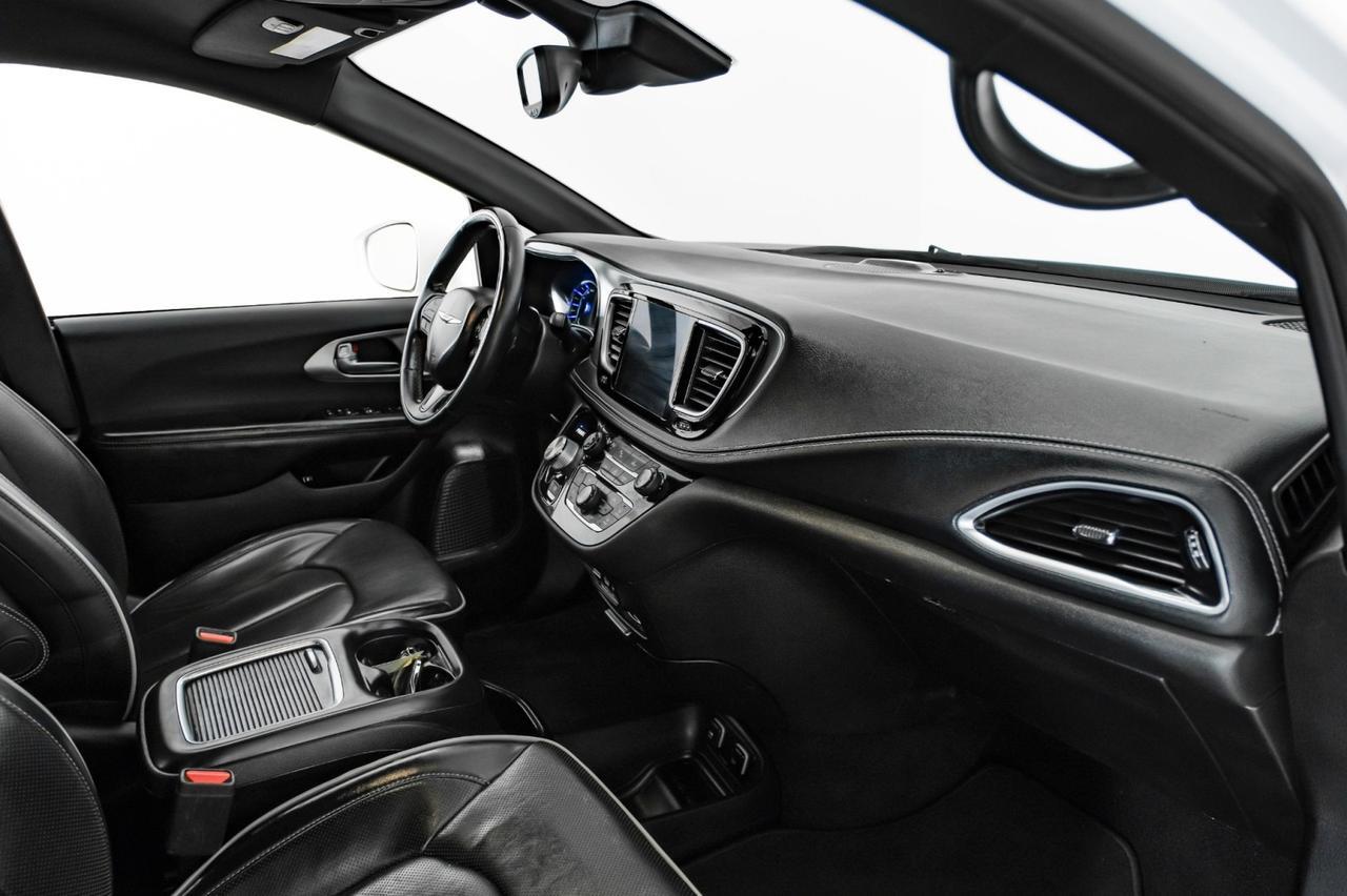 2019 Chrysler Pacifica Hybrid LIMITED BLIND SPOT ASSIST ADVANCED SAFETY TEC GROUP NAVIGATION T Carrollton TX