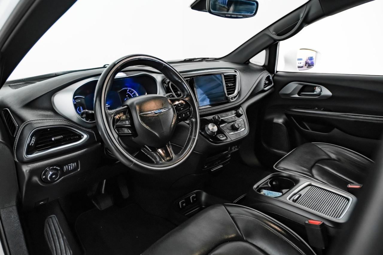 2019 Chrysler Pacifica Hybrid LIMITED BLIND SPOT ASSIST ADVANCED SAFETY TEC GROUP NAVIGATION T Carrollton TX