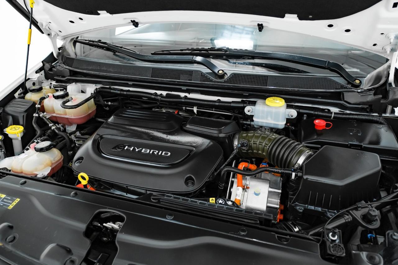 2019 Chrysler Pacifica Hybrid LIMITED BLIND SPOT ASSIST ADVANCED SAFETY TEC GROUP NAVIGATION T Carrollton TX