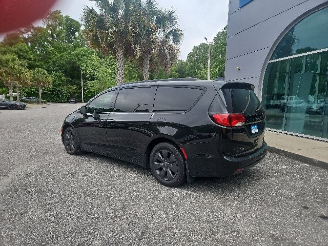 2019 Chrysler Pacifica Hybrid Limited