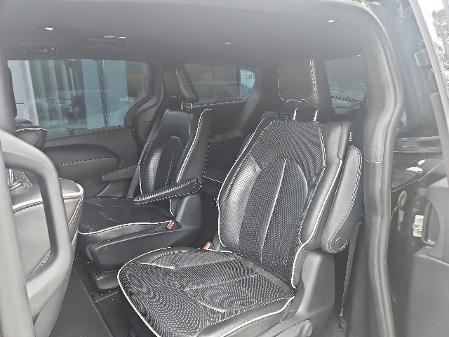 2019 Chrysler Pacifica Hybrid Limited Jacksonville FL