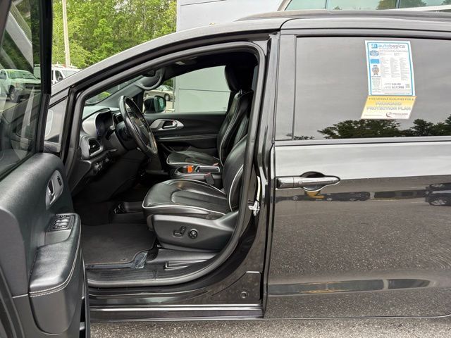 2019 Chrysler Pacifica Hybrid Limited Jacksonville FL