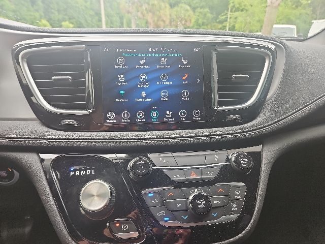 2019 Chrysler Pacifica Hybrid Limited Jacksonville FL