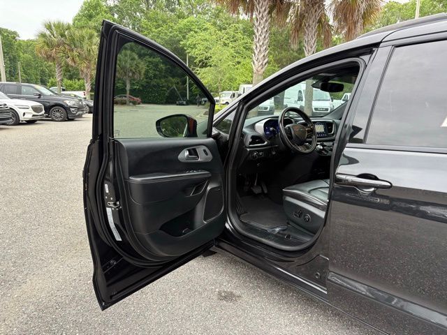 2019 Chrysler Pacifica Hybrid Limited Jacksonville FL