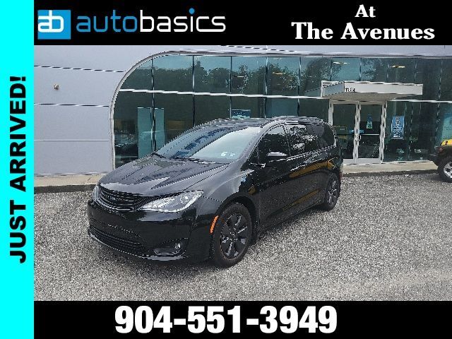 2019 Chrysler Pacifica Hybrid Limited