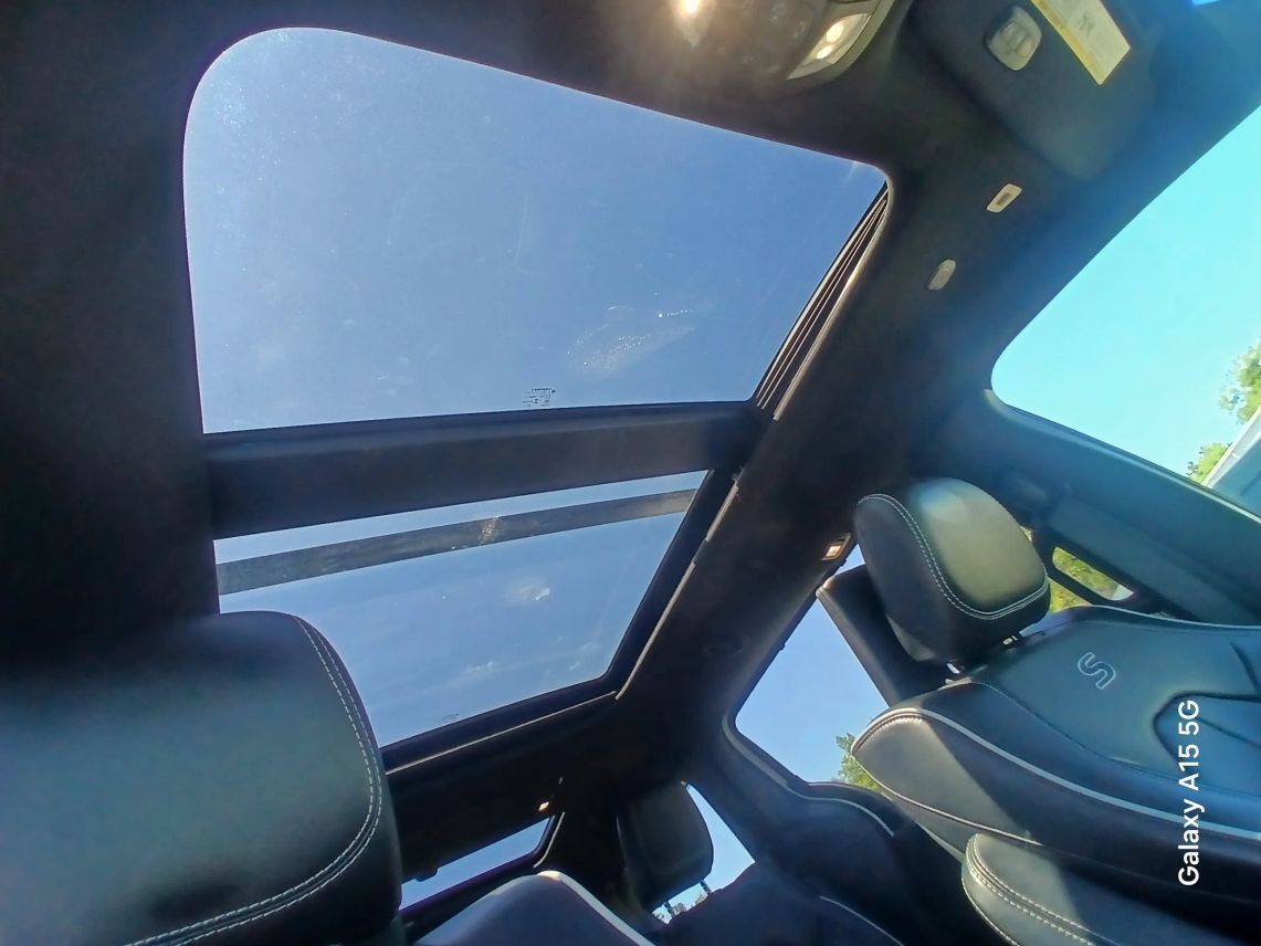 2019 Chrysler Pacifica Hybrid Limited Minivan 4D Maitland FL