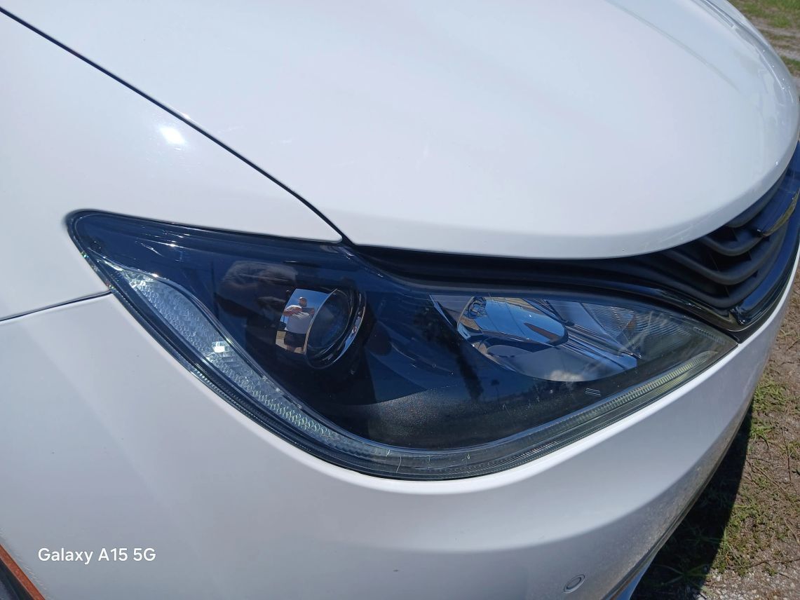 2019 Chrysler Pacifica Hybrid Limited Minivan 4D Maitland FL