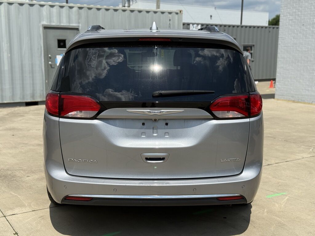 2019 Chrysler Pacifica Limited Crestwood KY