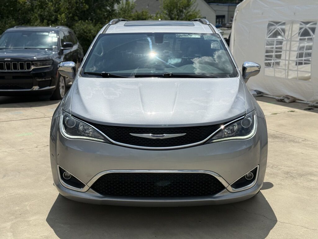 2019 Chrysler Pacifica Limited Crestwood KY