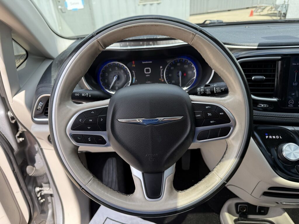 2019 Chrysler Pacifica Limited Crestwood KY