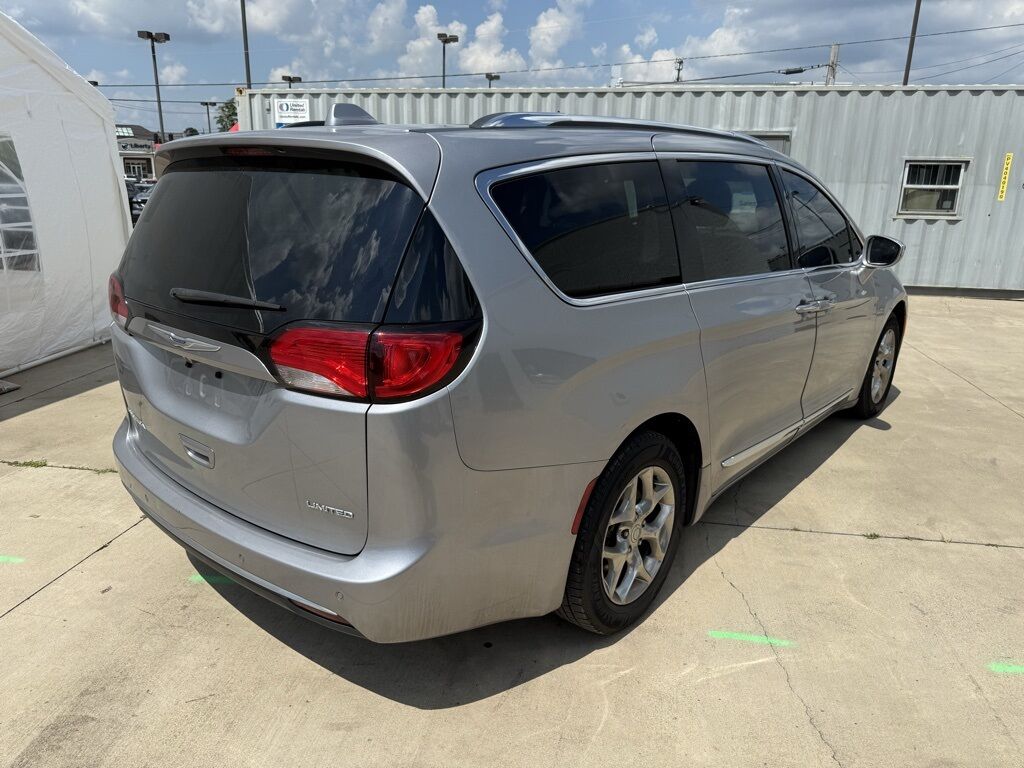 2019 Chrysler Pacifica Limited Crestwood KY