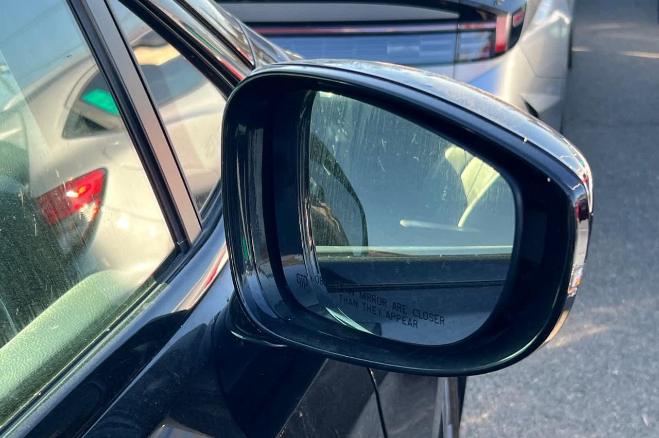 2019 Chrysler Pacifica Limited Roseville CA