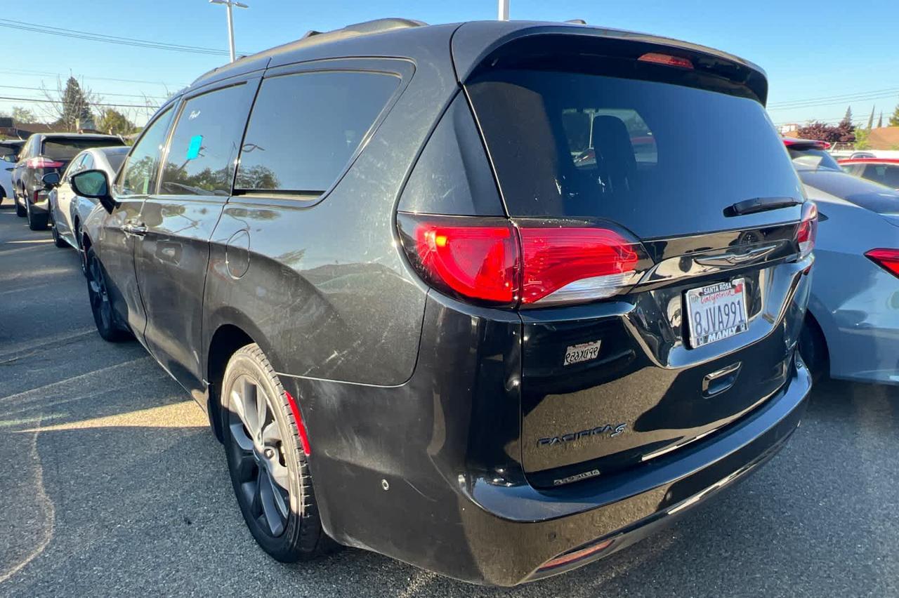 2019 Chrysler Pacifica Limited Roseville CA