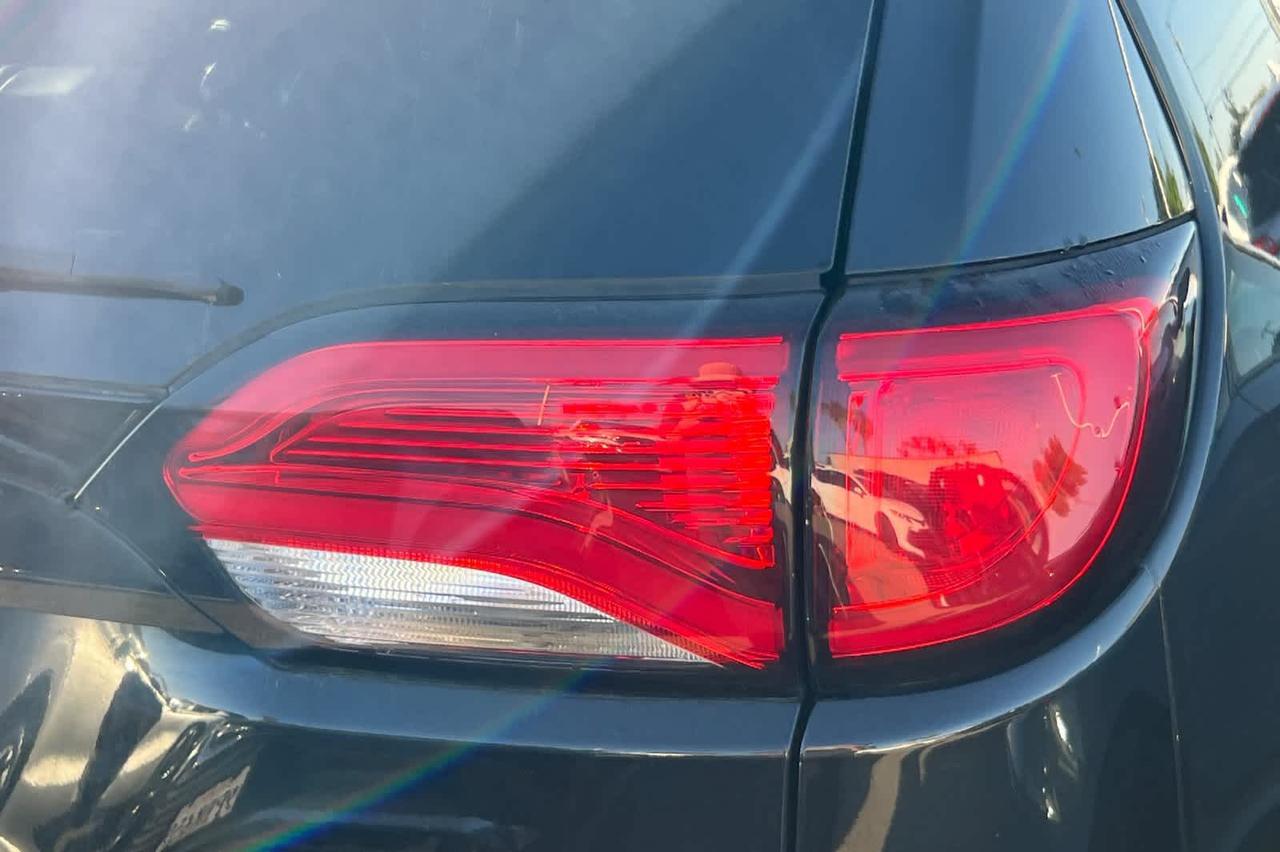 2019 Chrysler Pacifica Limited Roseville CA