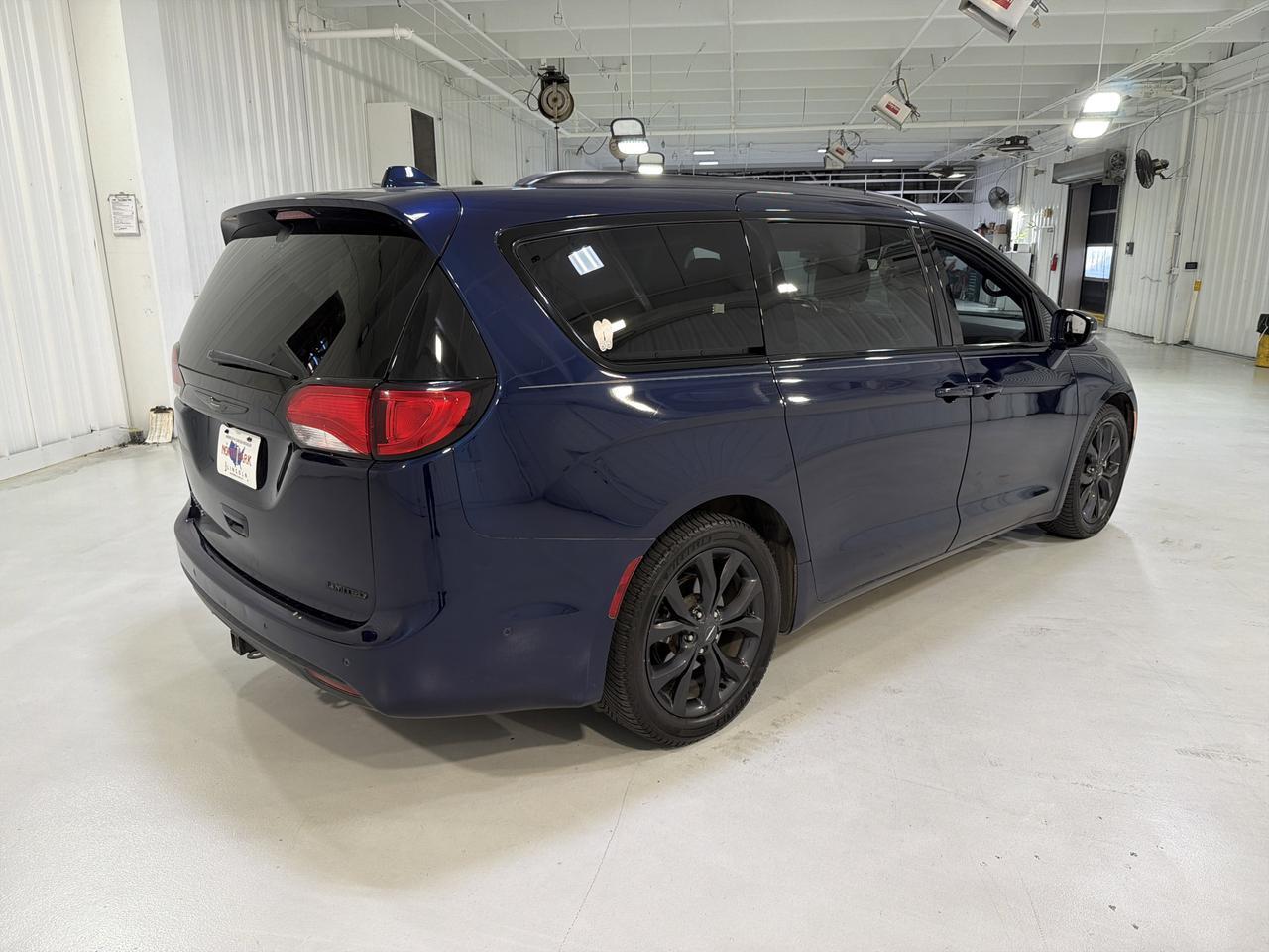 2019 Chrysler Pacifica Limited San Antonio TX