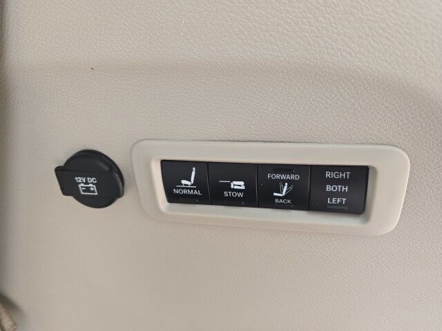 2019 Chrysler Pacifica Limited West Burlington IA