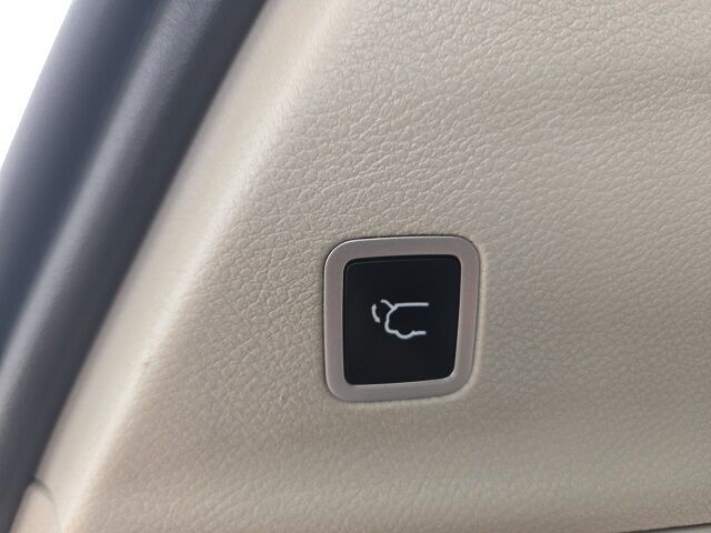 2019 Chrysler Pacifica Limited West Burlington IA