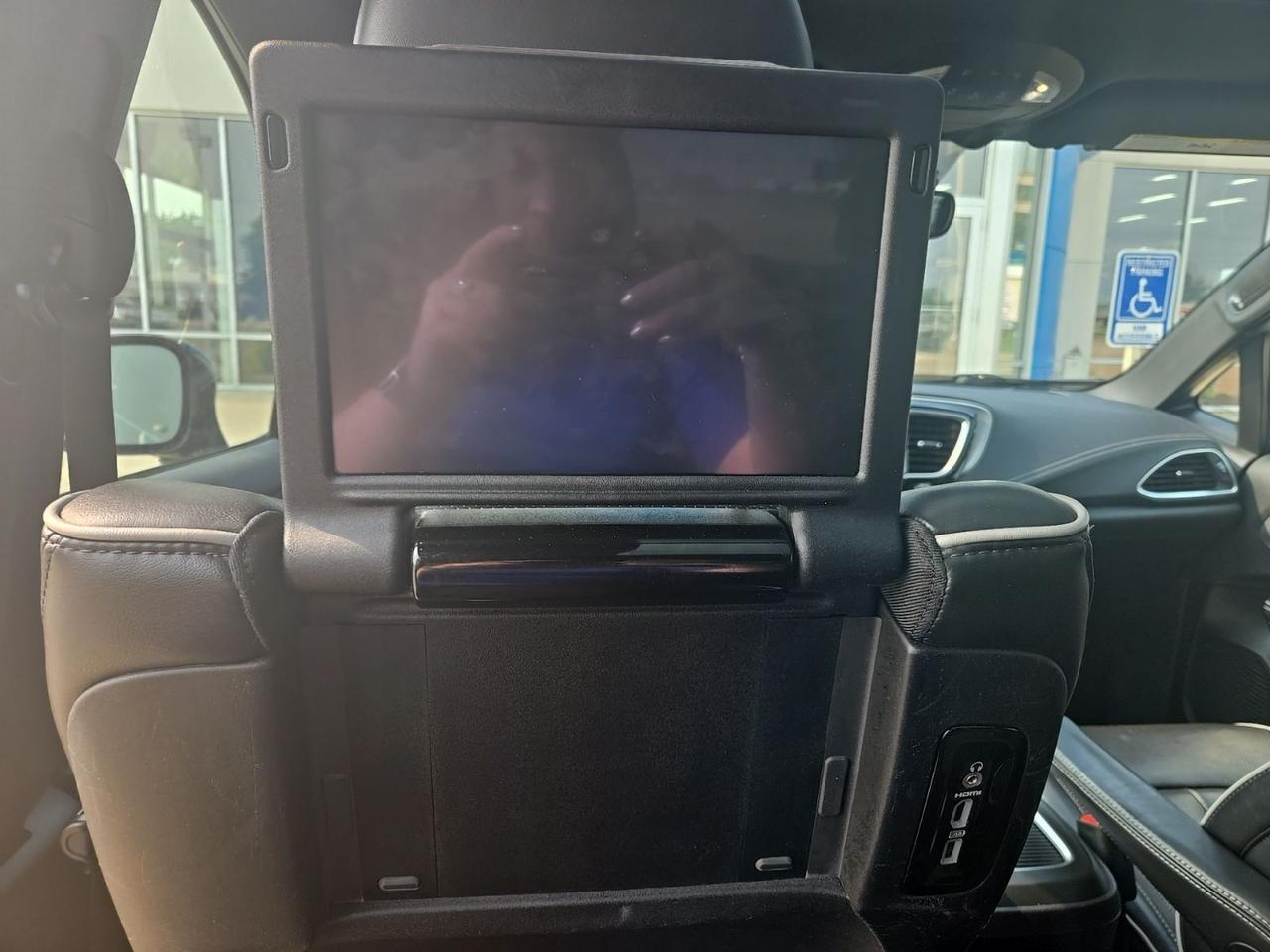 2019 Chrysler Pacifica Limited West Burlington IA