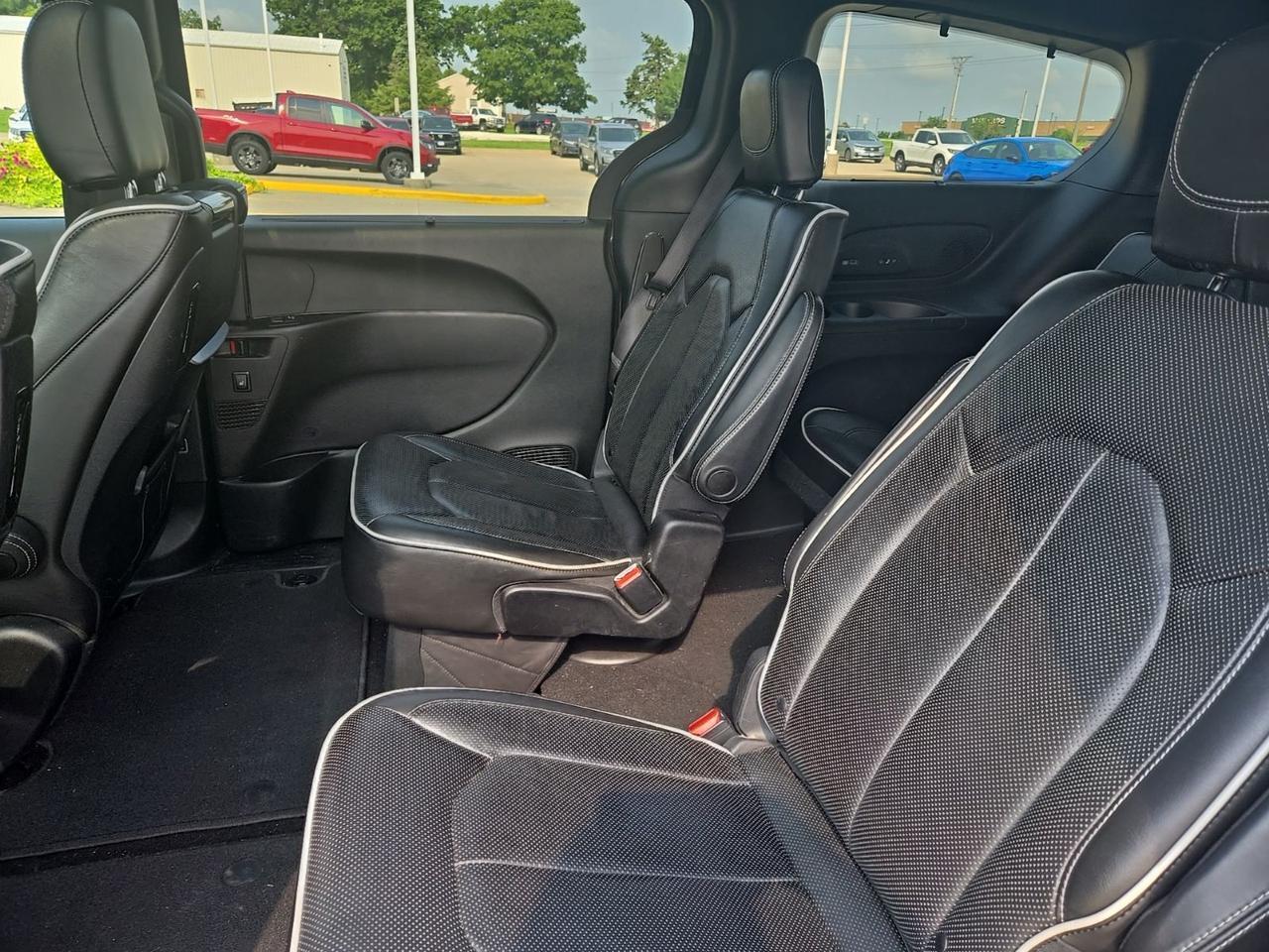 2019 Chrysler Pacifica Limited West Burlington IA