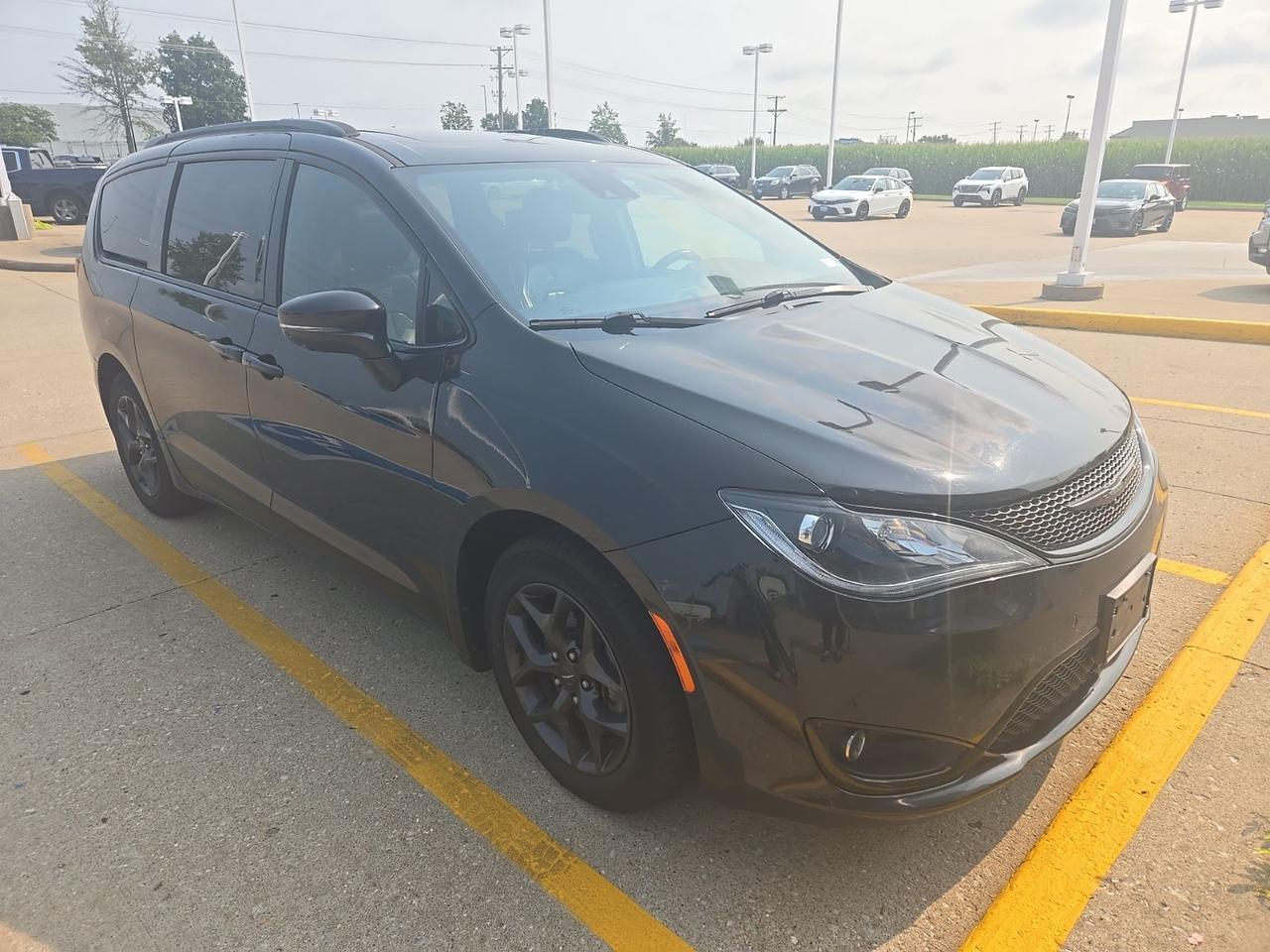 2019 Chrysler Pacifica Limited West Burlington IA
