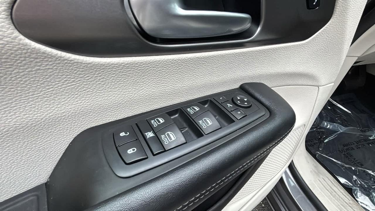 2019 Chrysler Pacifica Limited Hudson MA