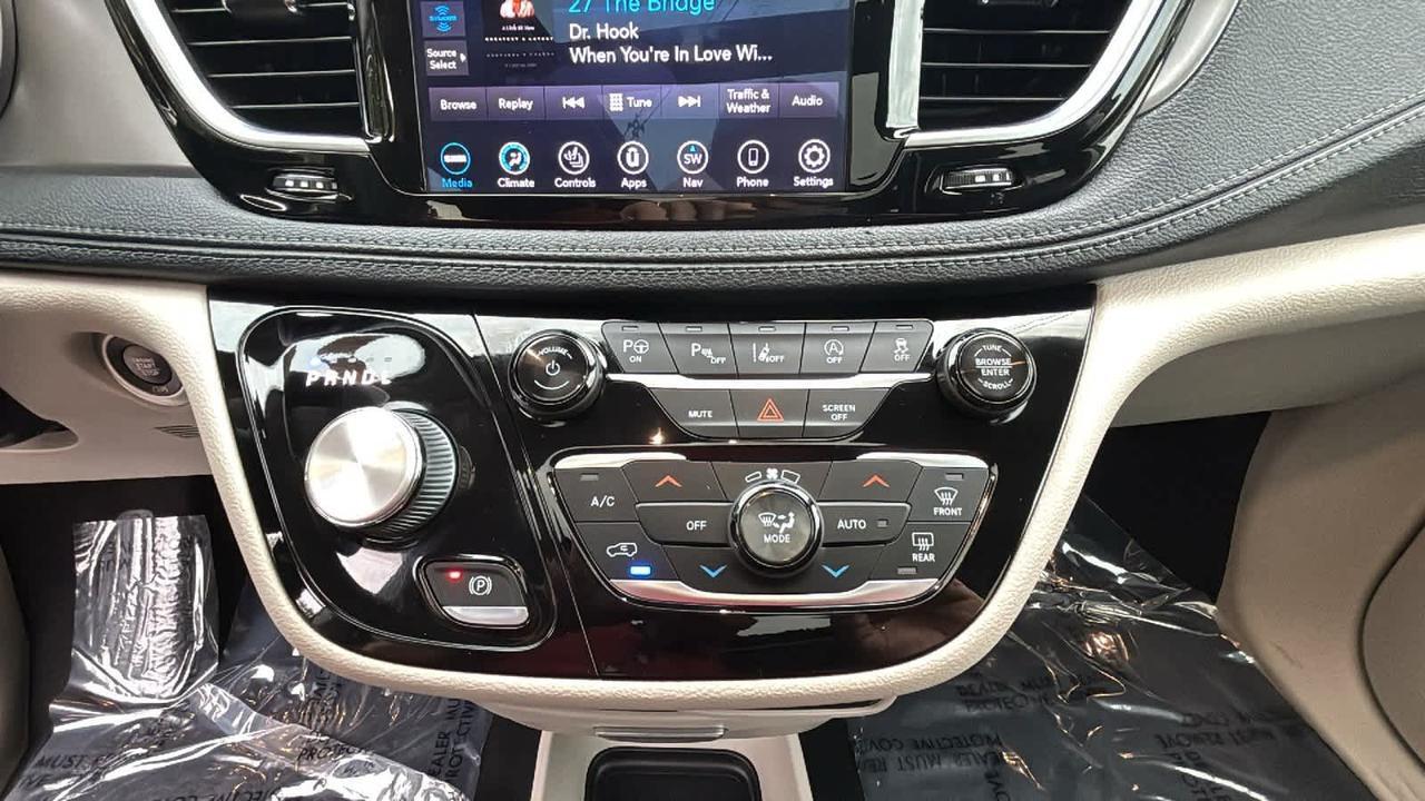 2019 Chrysler Pacifica Limited Hudson MA
