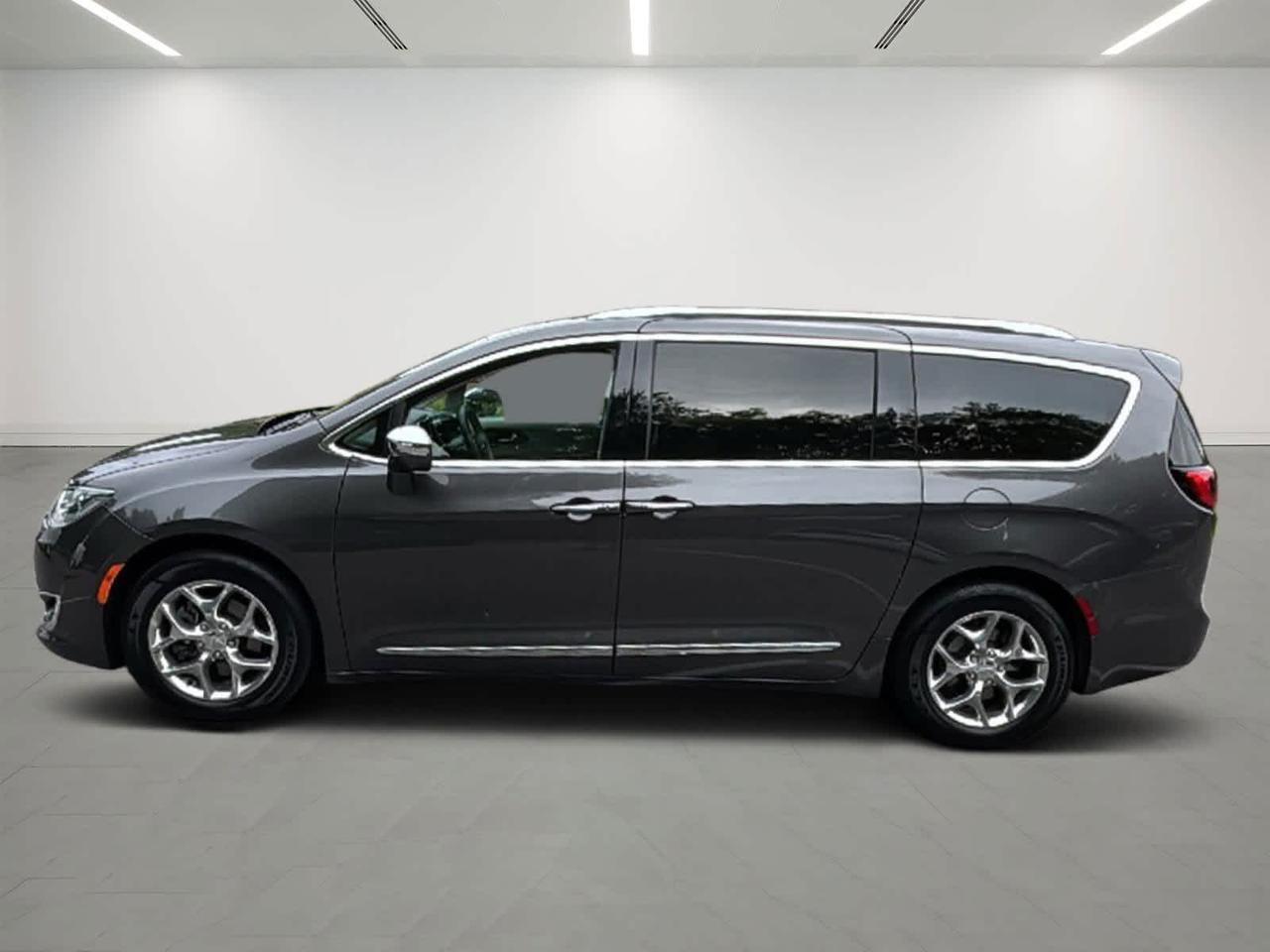 2019 Chrysler Pacifica Limited Hudson MA